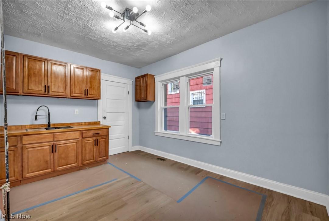 1259 E 71st Street Cleveland OH 44103