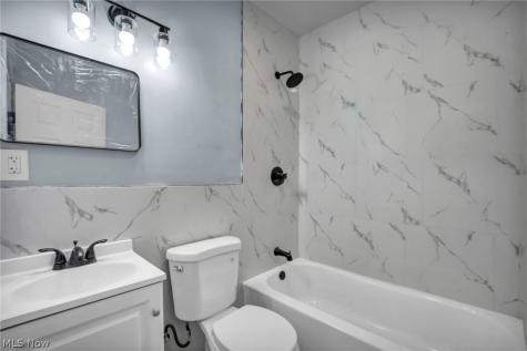 1259 E 71st Street Cleveland OH 44103