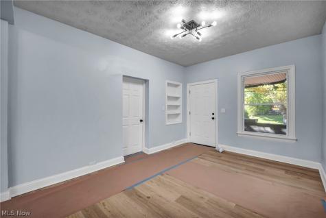 1259 E 71st Street Cleveland OH 44103