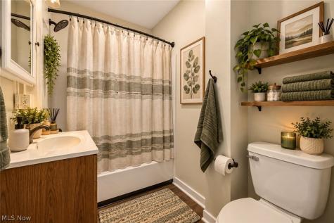 352 W Jackson Street Painesville OH 44077