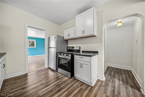 352 W Jackson Street Painesville OH 44077