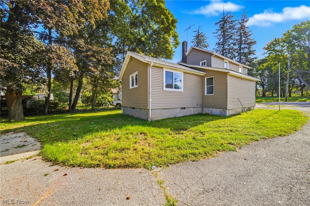 352 W Jackson Street Painesville OH 44077