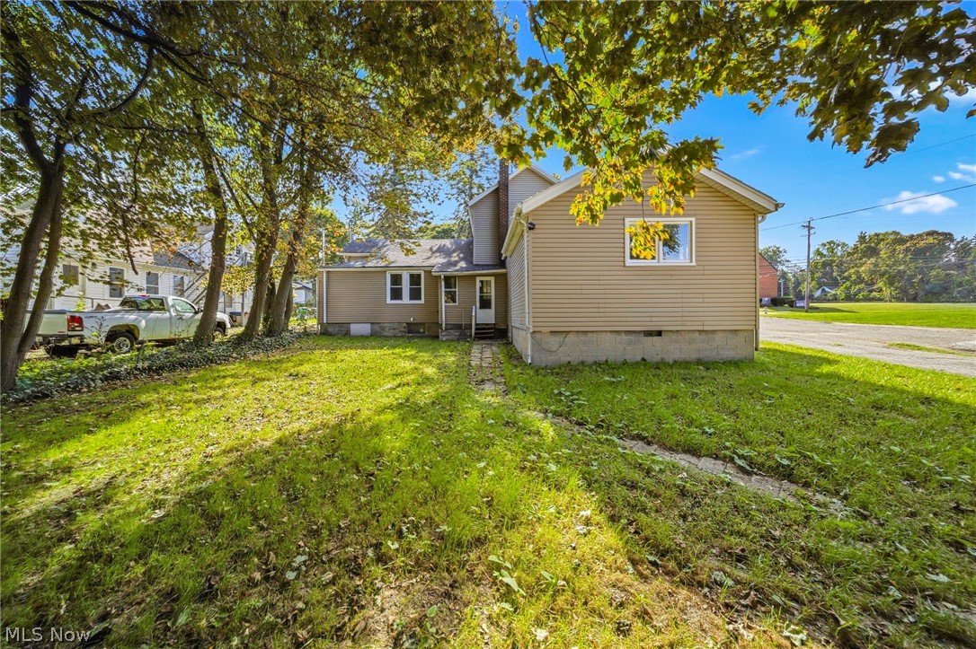 352 W Jackson Street Painesville OH 44077