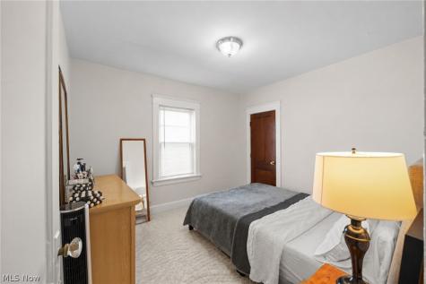 1265-1267 W 108th Street Cleveland OH 44102