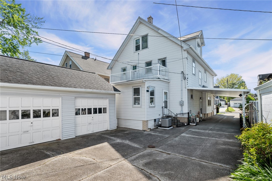 1265-1267 W 108th Street Cleveland OH 44102