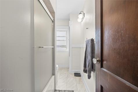 1265-1267 W 108th Street Cleveland OH 44102