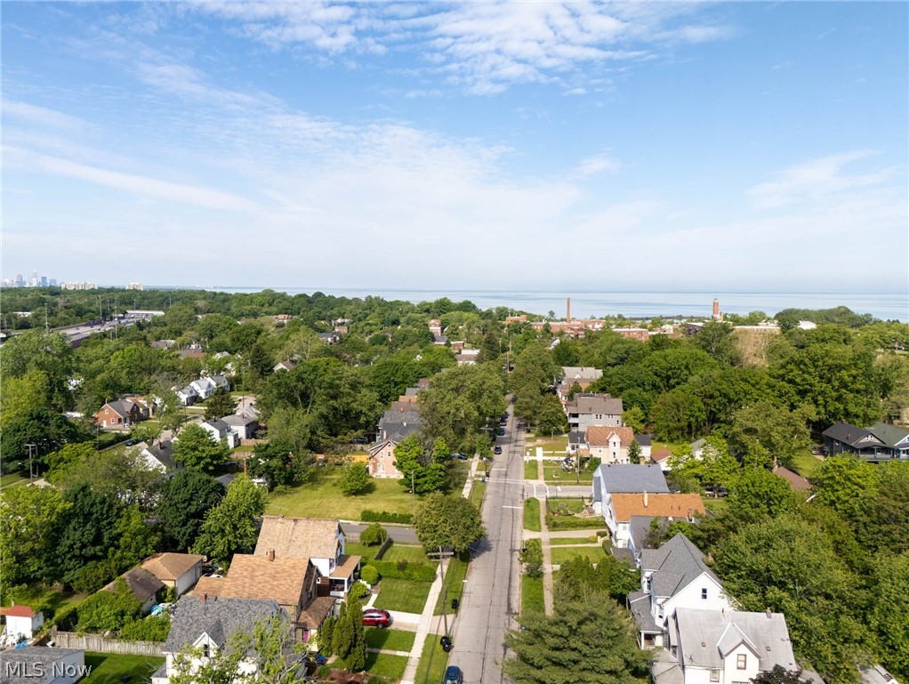 14713 Westropp Avenue Cleveland OH 44110