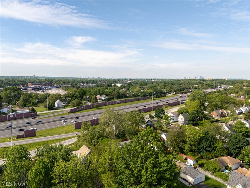 14713 Westropp Avenue Cleveland OH 44110