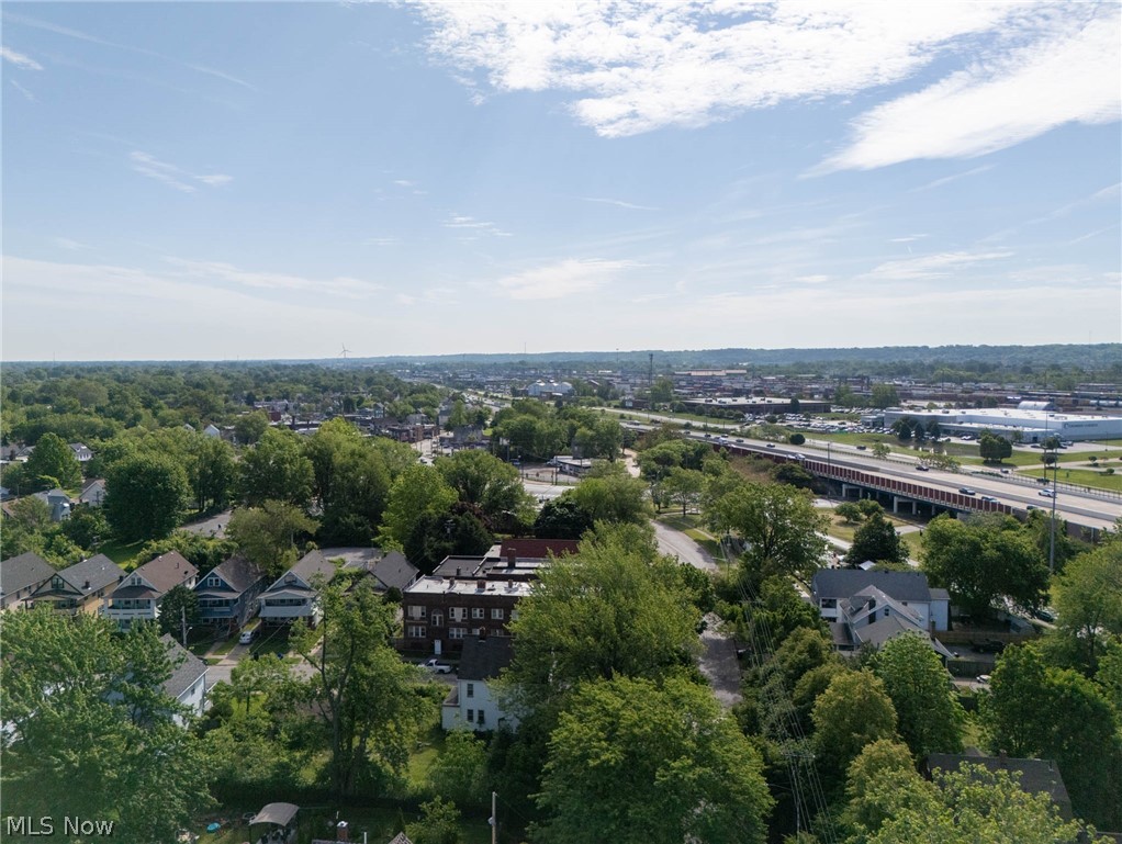 14713 Westropp Avenue Cleveland OH 44110