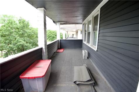11825 Lenacrave Avenue Cleveland OH 44105