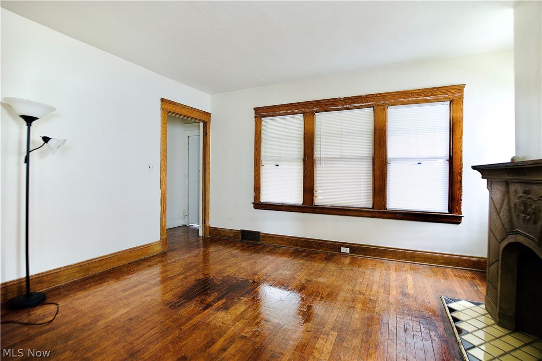 11825 Lenacrave Avenue Cleveland OH 44105