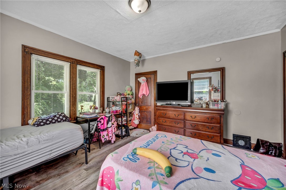 1288 Pondview Avenue Akron OH 44305