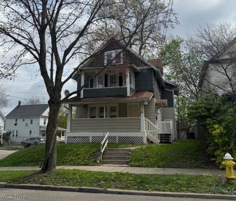 897 Avon Street Akron OH 44310