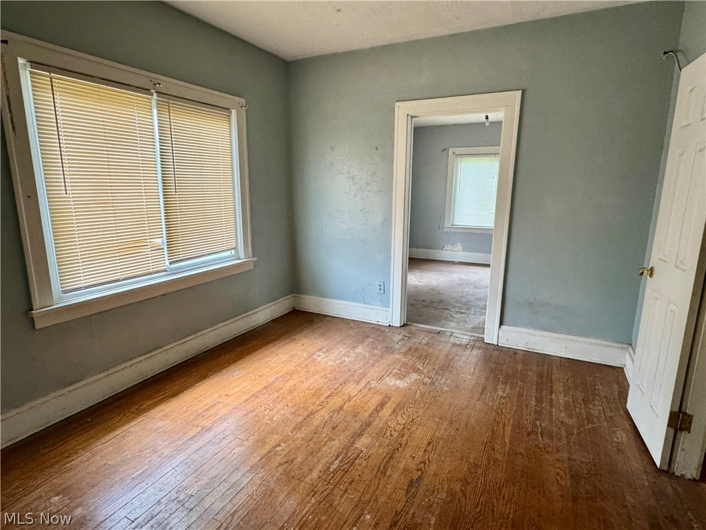 1541 Glenmont Road East Cleveland OH 44118