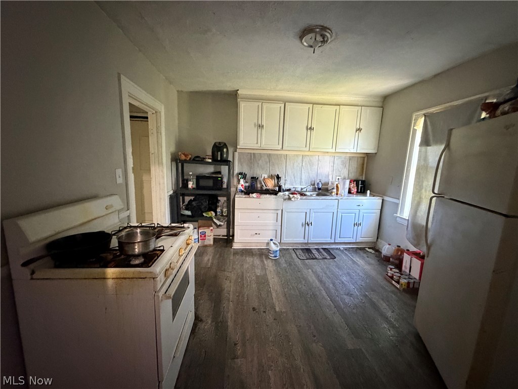 11101 Nelson Avenue Cleveland OH 44105