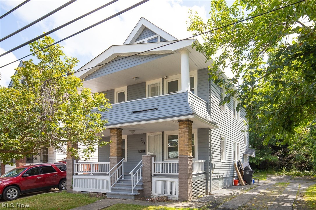 723 E 162nd Street Cleveland OH 44110