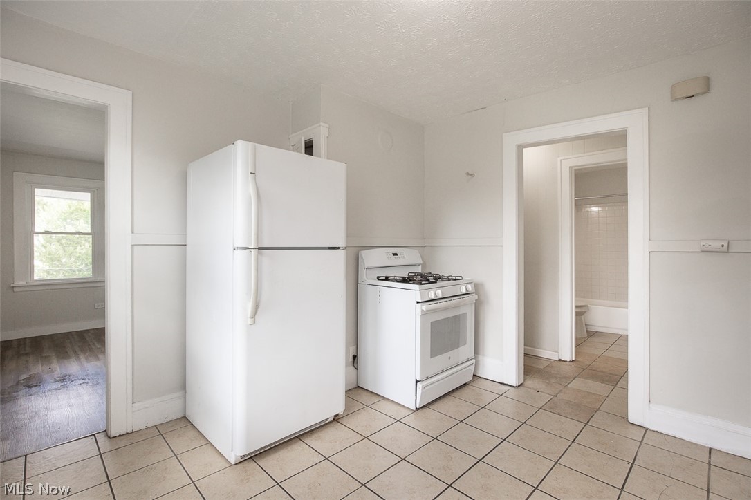 723 E 162nd Street Cleveland OH 44110