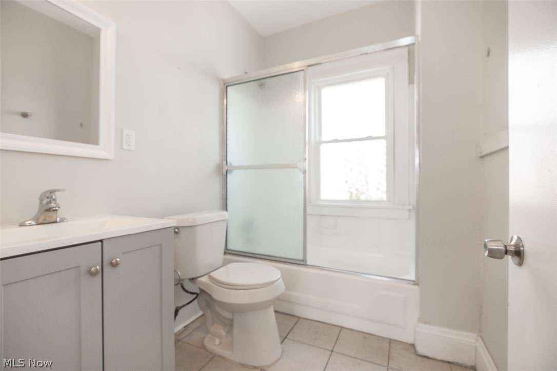 723 E 162nd Street Cleveland OH 44110