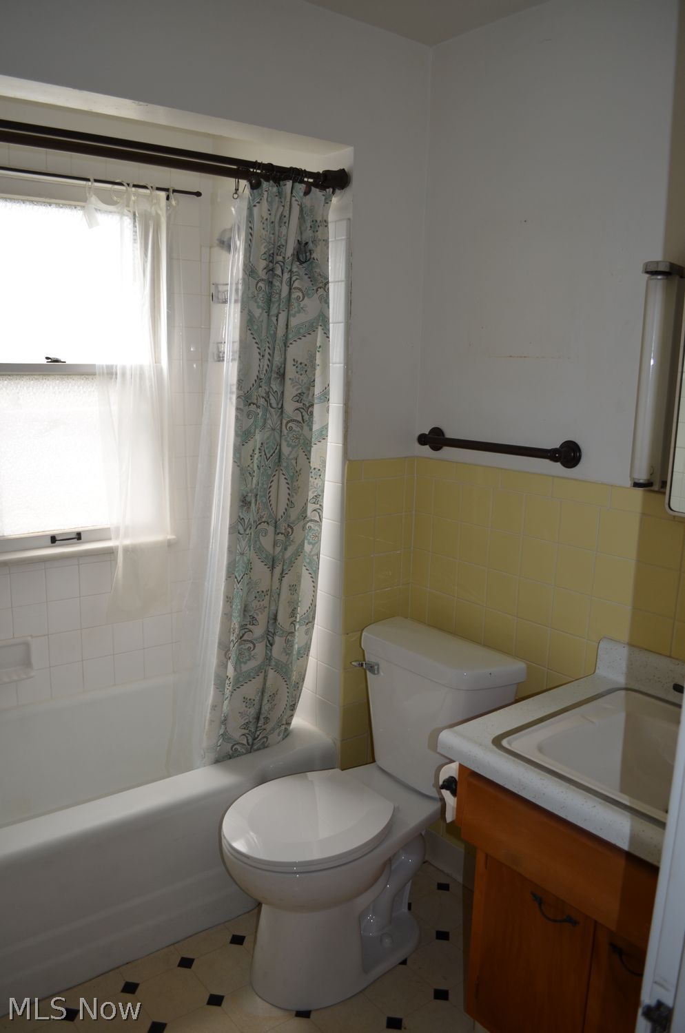 3665 W 138th Street Cleveland OH 44111