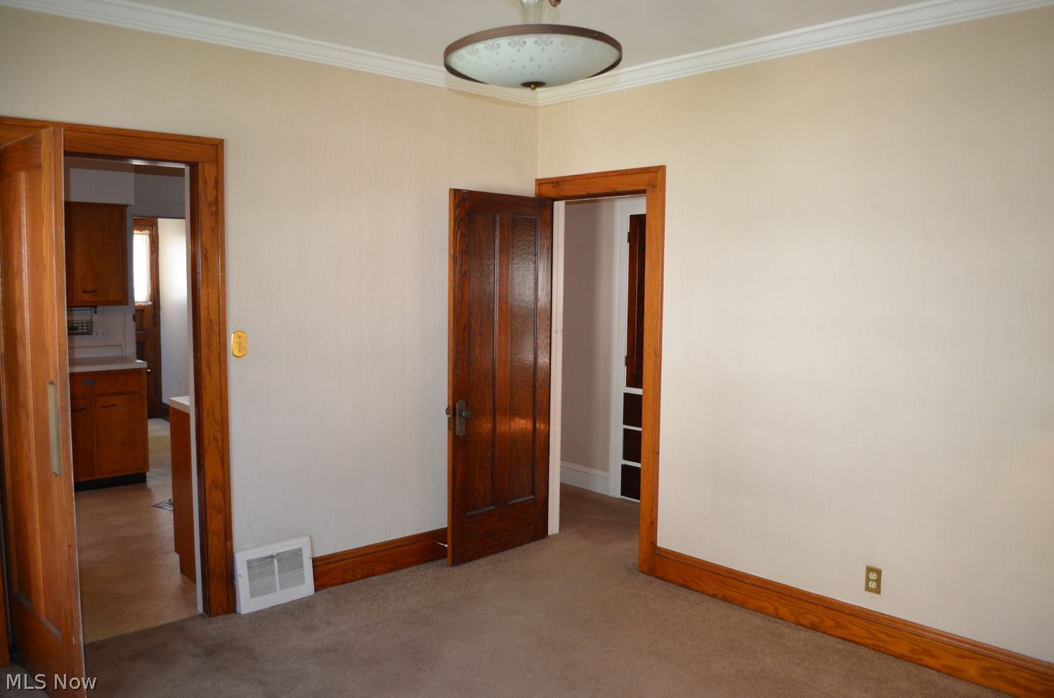 3665 W 138th Street Cleveland OH 44111