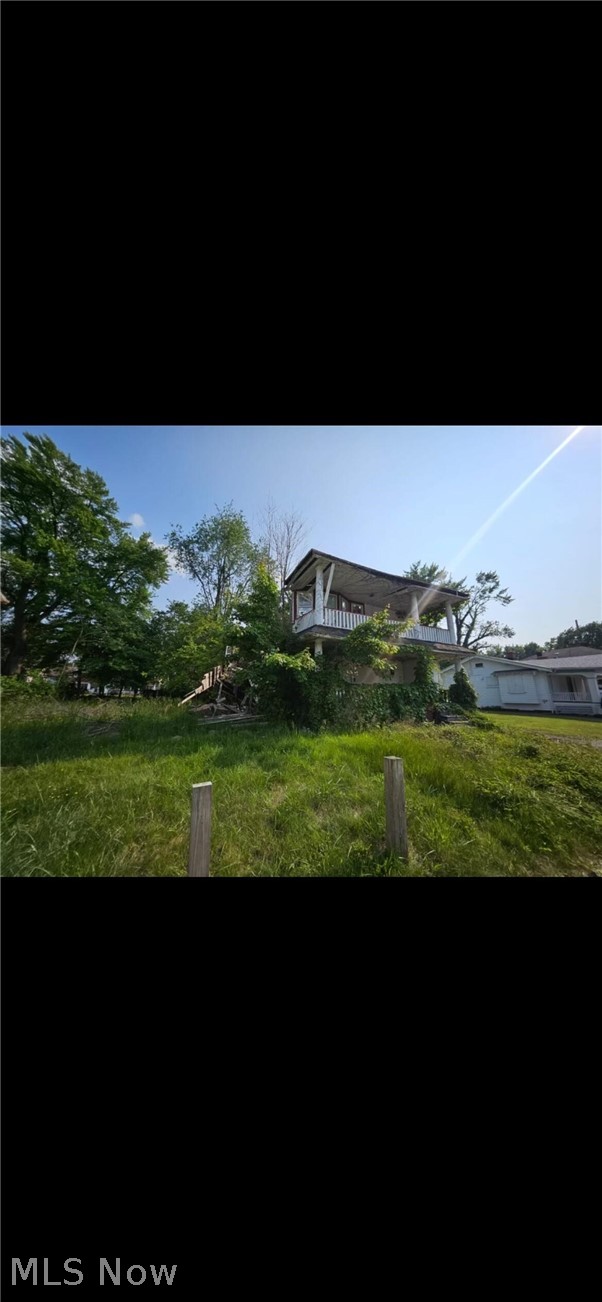 13318 Hartford Road East Cleveland OH 44112