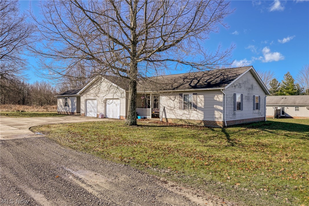 8464 & 8446 Tallmadge Road Ravenna OH 44412