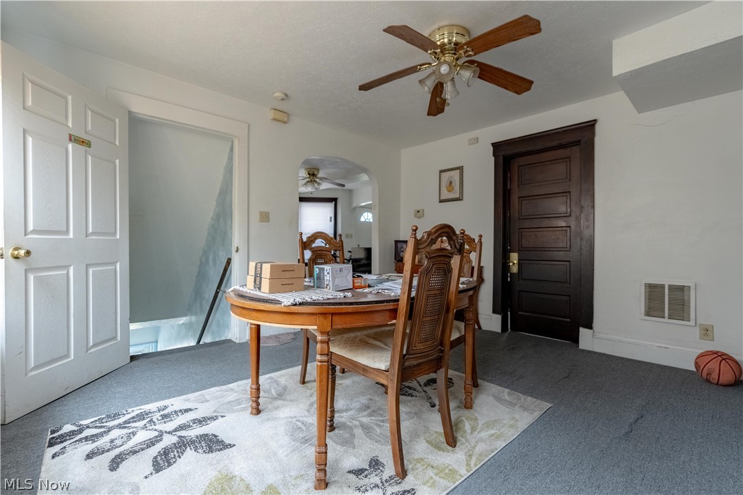 4619 Pearse Avenue Newburgh Heights OH 44105