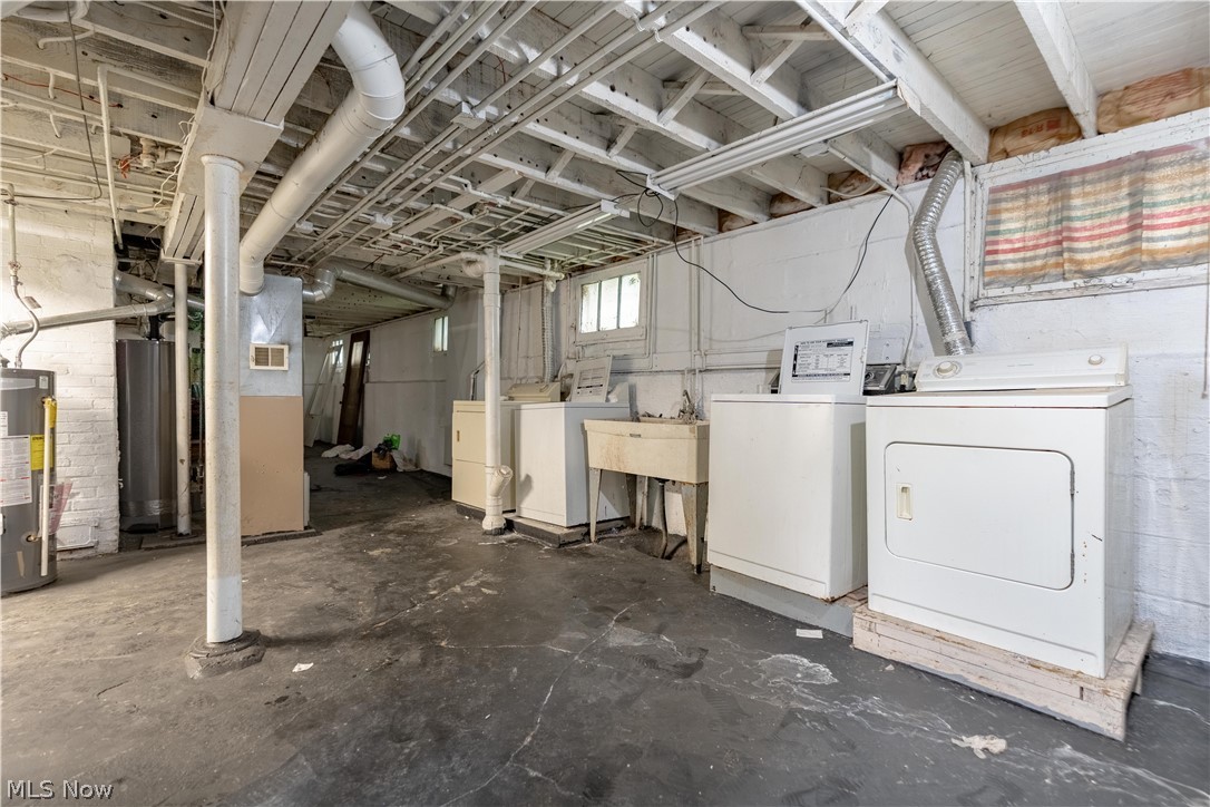 4619 Pearse Avenue Newburgh Heights OH 44105