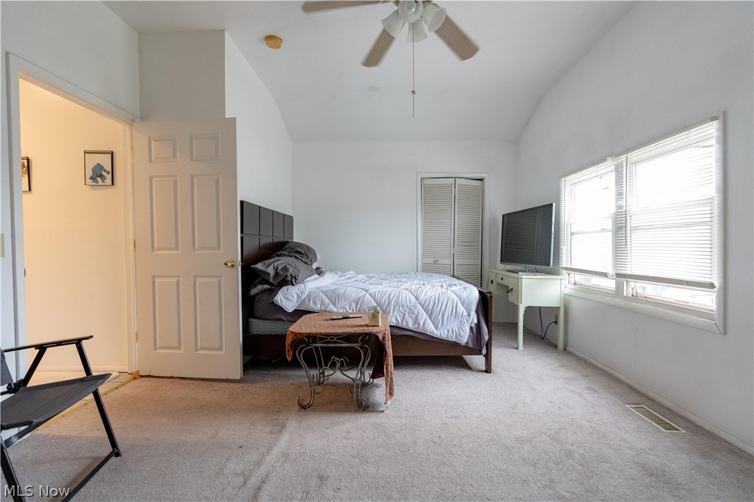 4619 Pearse Avenue Newburgh Heights OH 44105