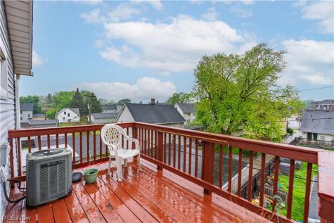 4619 Pearse Avenue Newburgh Heights OH 44105