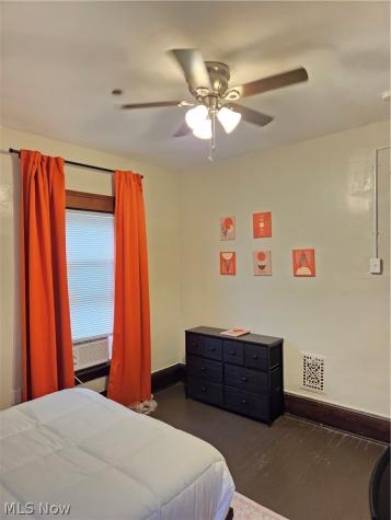 1450 E 110th Street Cleveland OH 44106