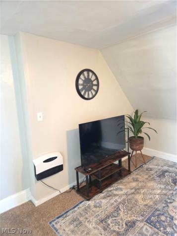 1450 E 110th Street Cleveland OH 44106