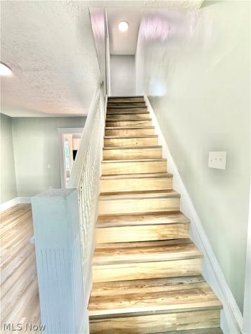 4025 Henritze Avenue Cleveland OH 44109