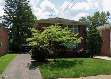 1766 Tanglewood Drive Akron OH 44313