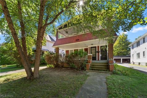 3140 Meadowbrook Boulevard Cleveland Heights OH 44118