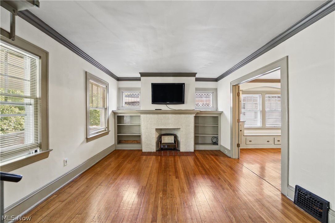 3140 Meadowbrook Boulevard Cleveland Heights OH 44118