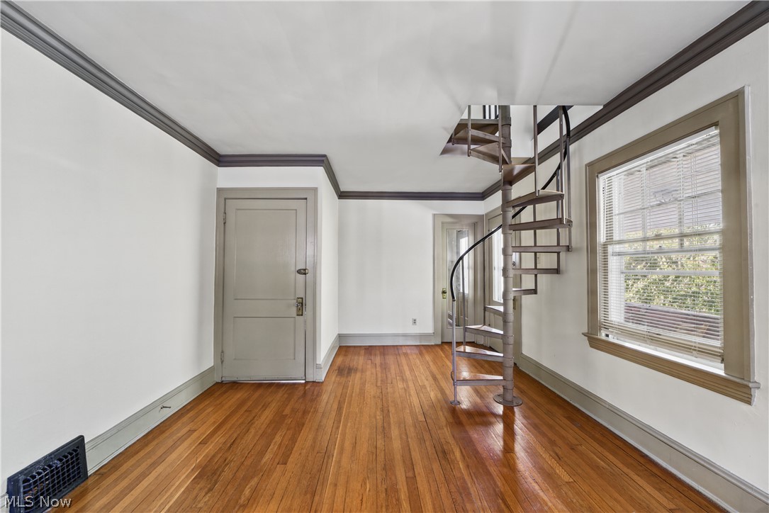 3140 Meadowbrook Boulevard Cleveland Heights OH 44118