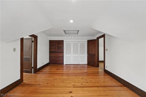 3140 Meadowbrook Boulevard Cleveland Heights OH 44118