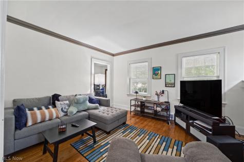 3140 Meadowbrook Boulevard Cleveland Heights OH 44118