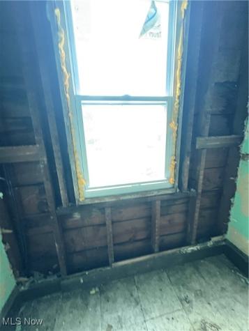 3291 E 145th Street Cleveland OH 44120