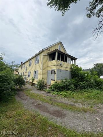 3291 E 145th Street Cleveland OH 44120