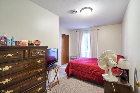 723 & 725 S Cleveland Avenue Mogadore OH 44260