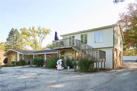 723 & 725 S Cleveland Avenue Mogadore OH 44260