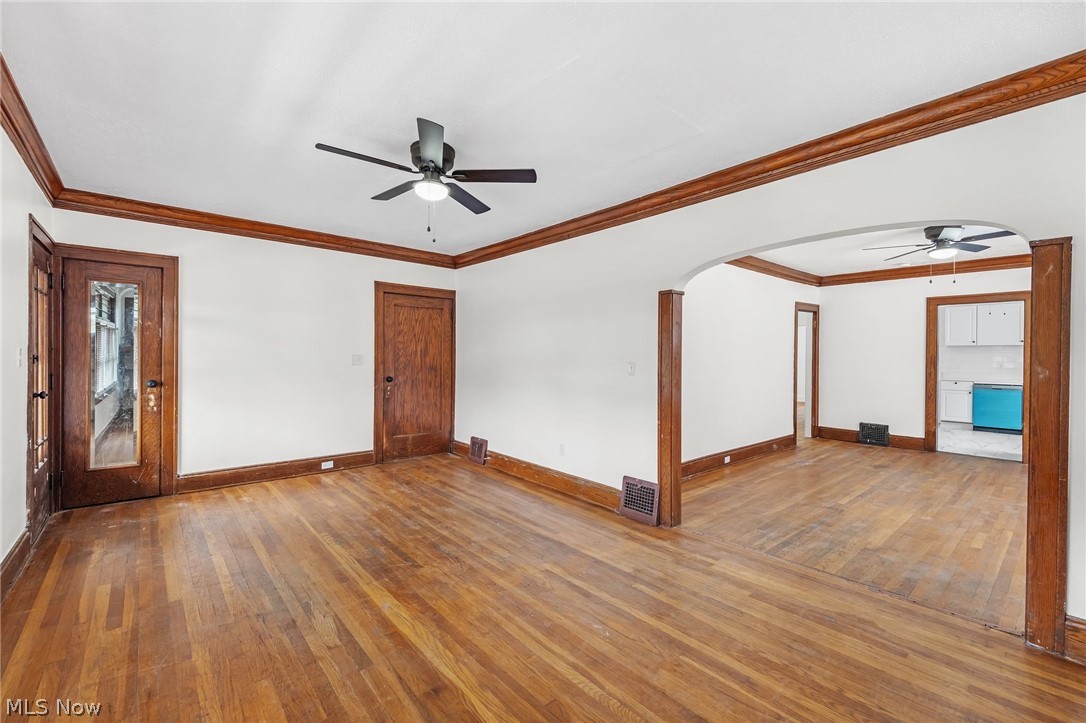 2126 Chesterland Avenue Cleveland OH 44107