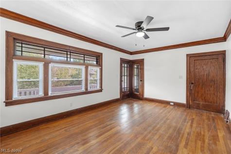 2126 Chesterland Avenue Cleveland OH 44107
