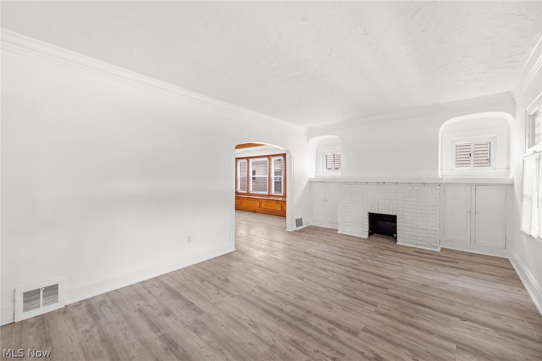 2126 Chesterland Avenue Cleveland OH 44107