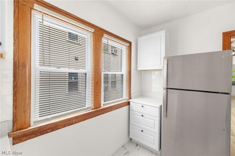 2126 Chesterland Avenue Cleveland OH 44107