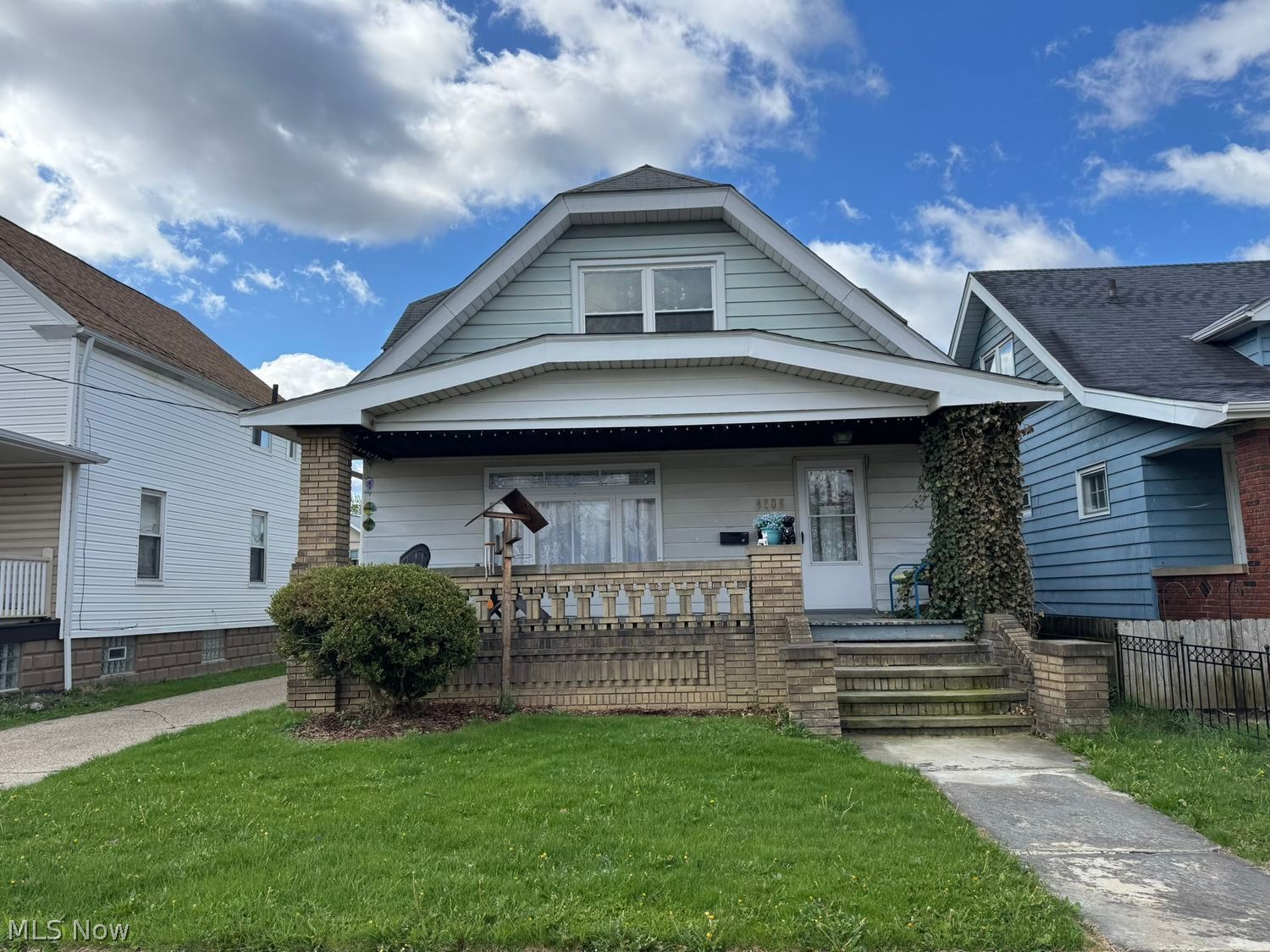 3703 Biddulph Avenue Cleveland OH 44109