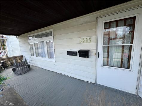 3703 Biddulph Avenue Cleveland OH 44109