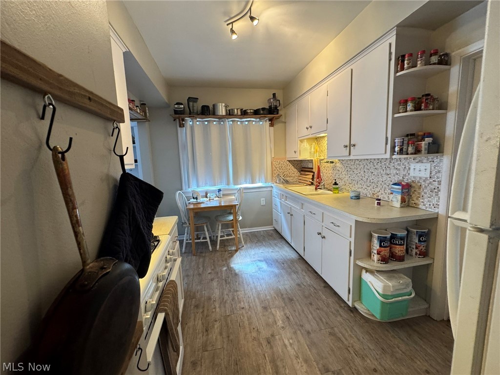 3703 Biddulph Avenue Cleveland OH 44109